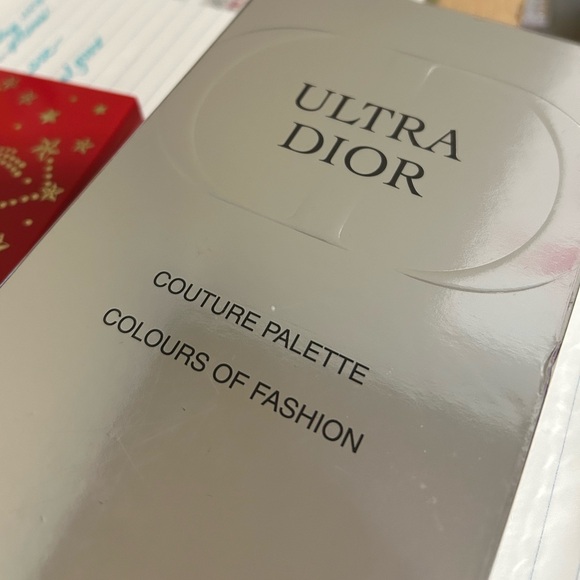 Dior Couture Palette in Chic Gray - Picture 1 of 2